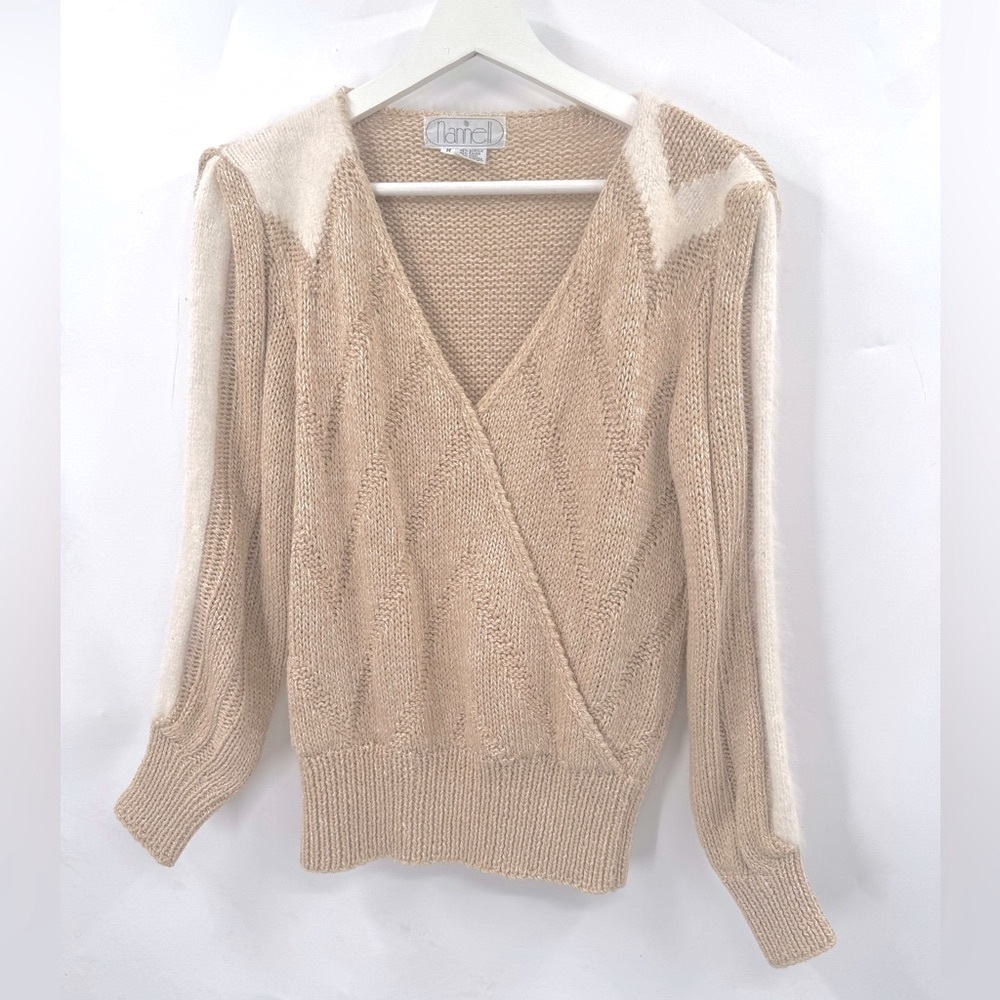Nannell Sweater Wool and Angora Vintage Hand Knit V-Neck Sweater Size Medium